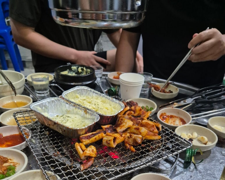 궁전숯불닭갈비곰장어 이미지