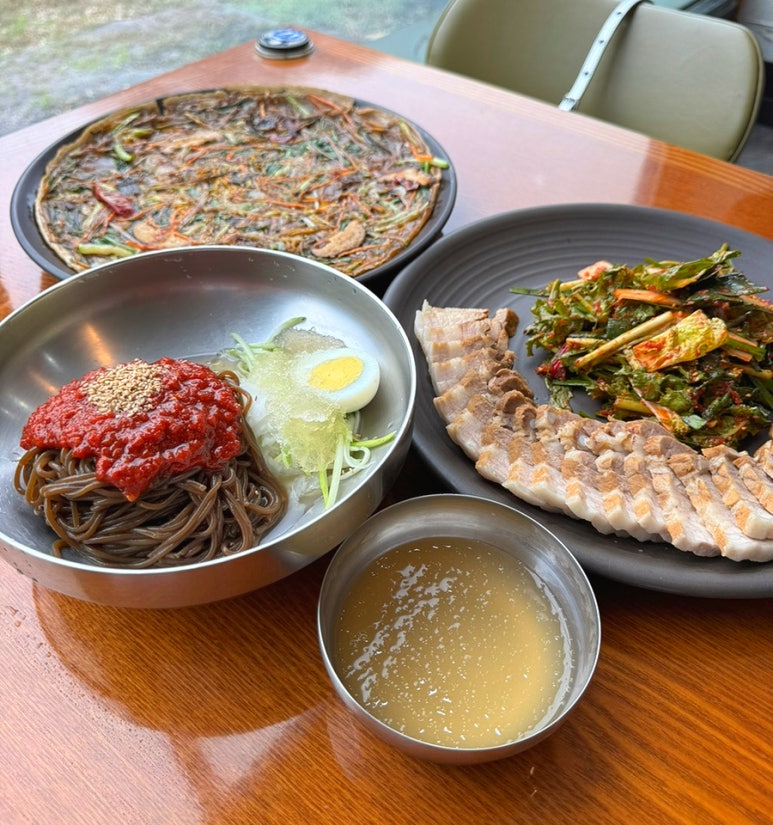 벚골도토리전문점 이미지