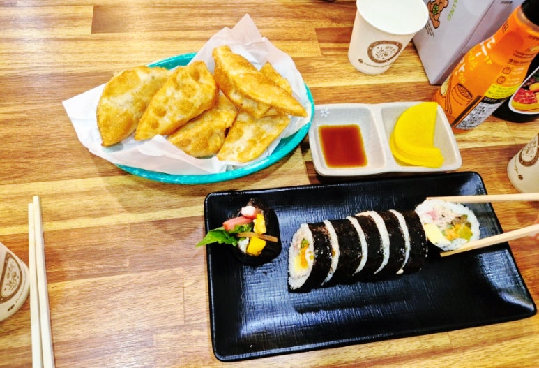찌니손만두 이미지