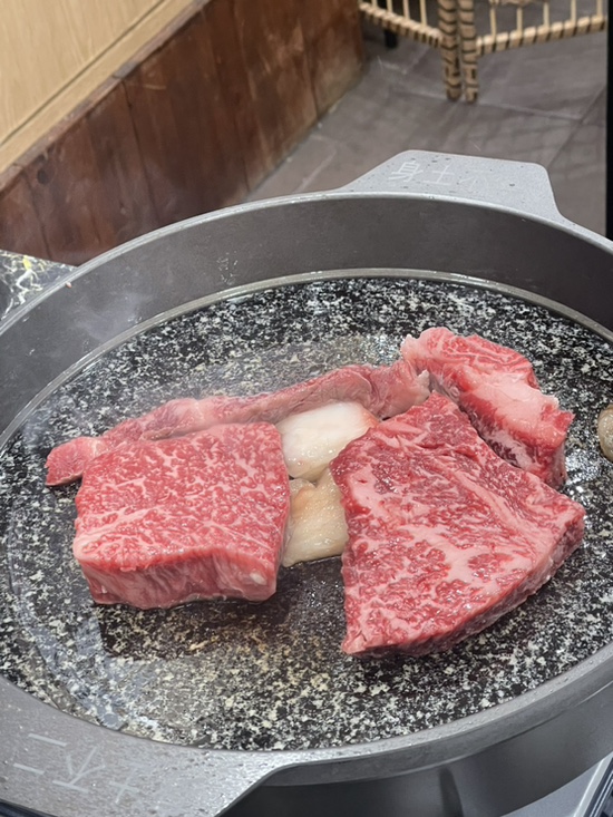 투뿔한우천국학동역점 이미지