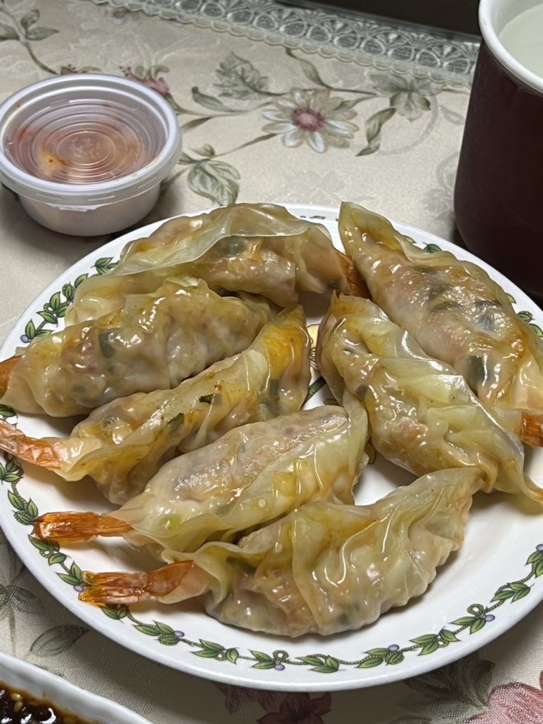 나완석왕만두 이미지