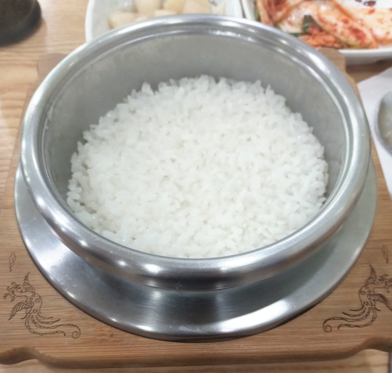 맷돌가마솥추어탕 이미지