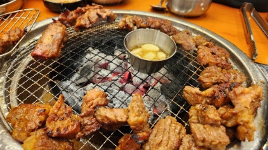 대박꽃돼지정육식당 이미지