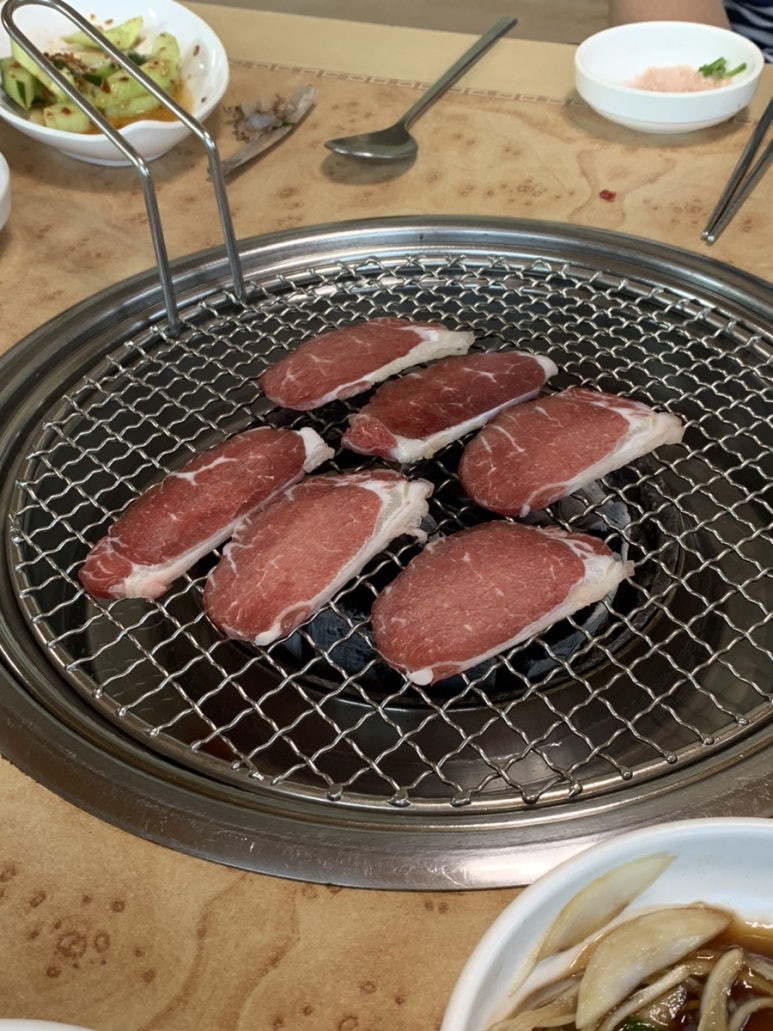 배내골흑염소 이미지