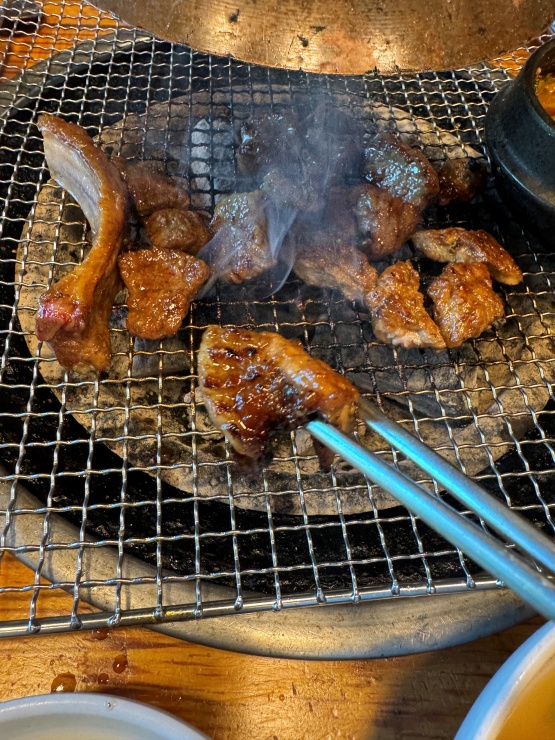 굴다리숯불돼지갈비 이미지