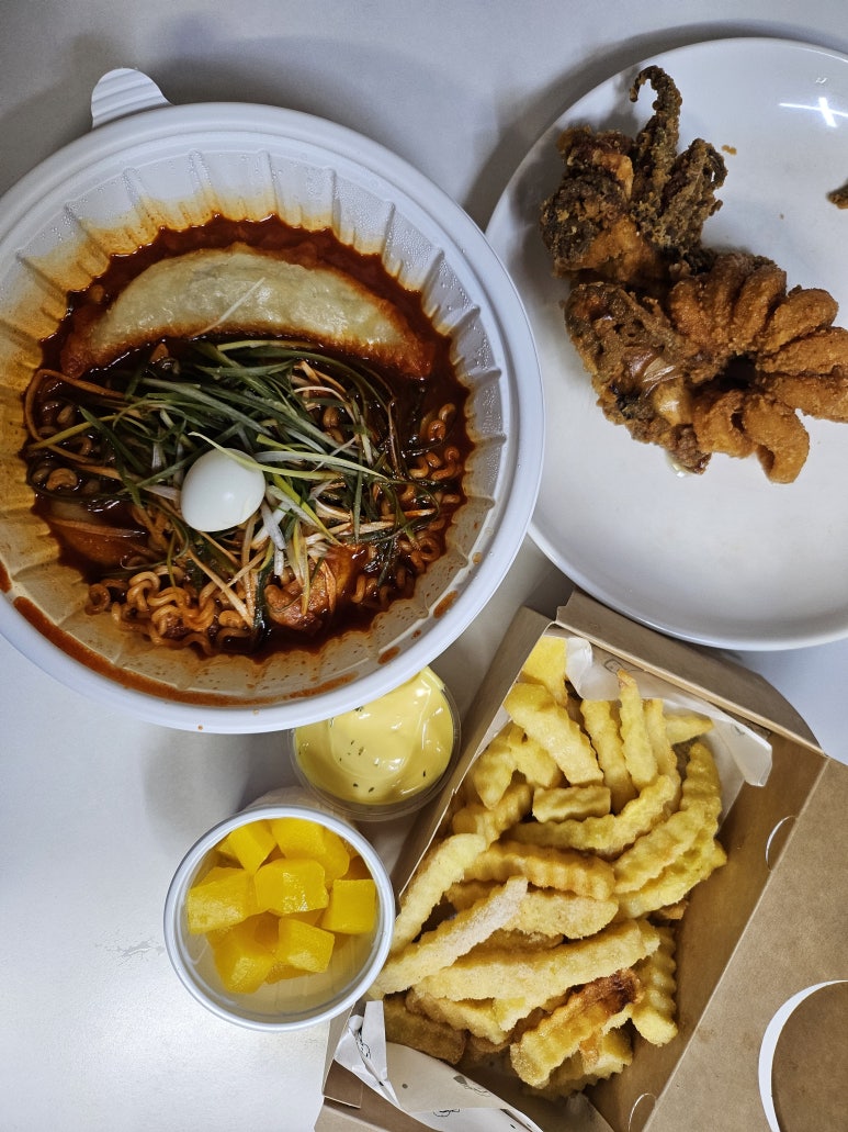 청년다방 계룡엄사점 이미지