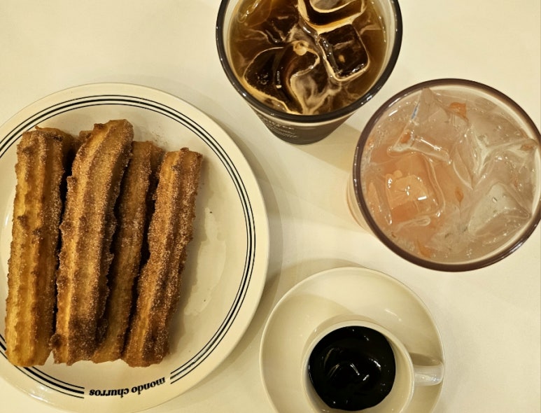 몬도커피츄러스부천 이미지