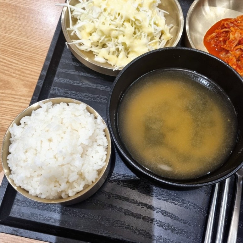 시월찜닭 이미지