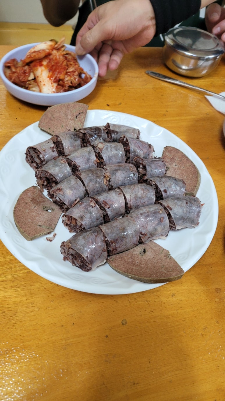 병천순대 왕족발 이미지