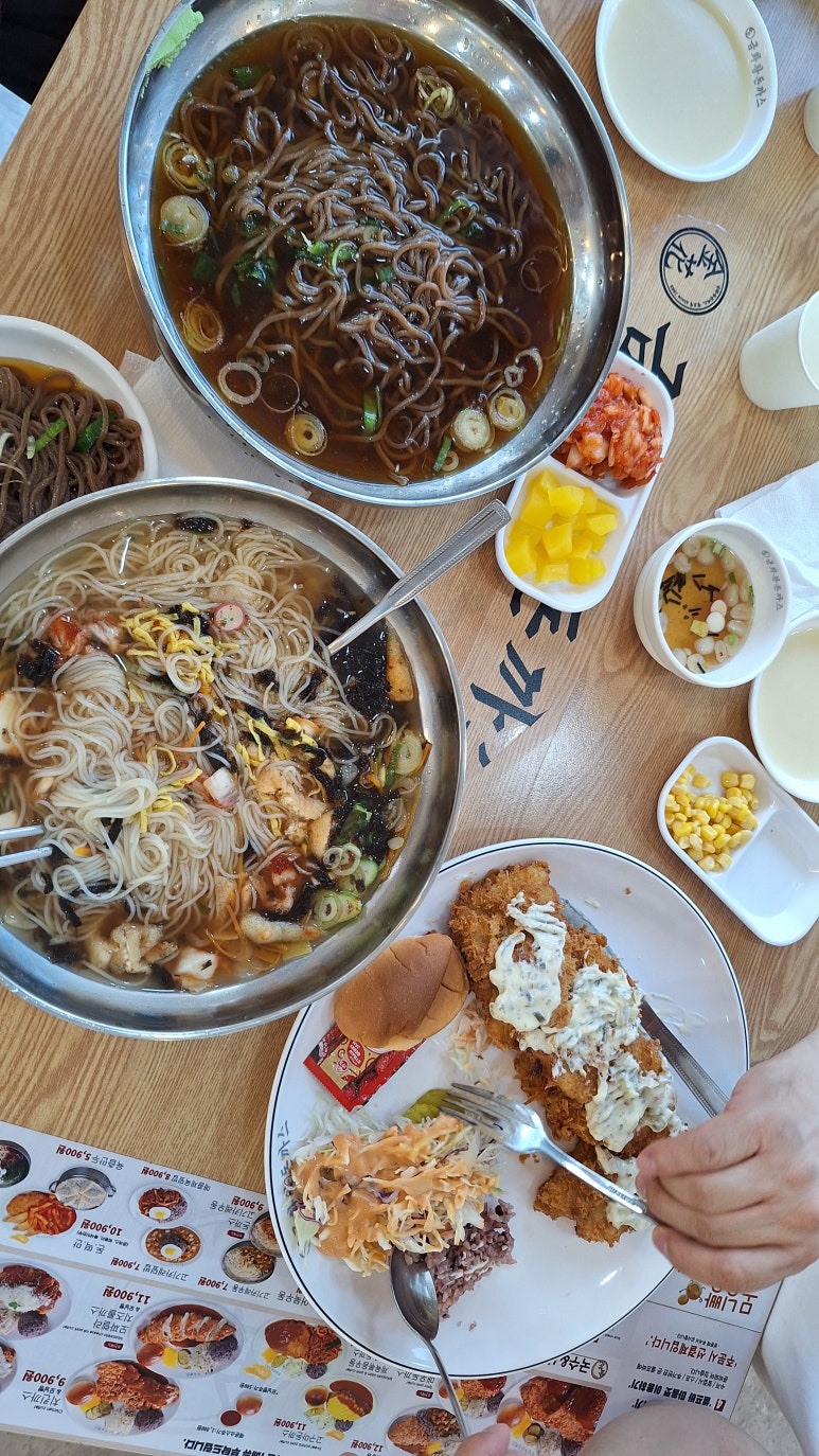 금화한식뷔페 이미지