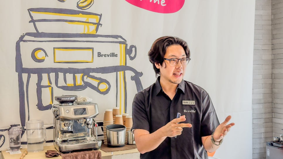 브레빌 카페앤스토어 성수 팝업스토어 방문기 "브레빌 커피 머신 BES881로 나만의 홈카페에서 커피만드는법.." 이미지 4