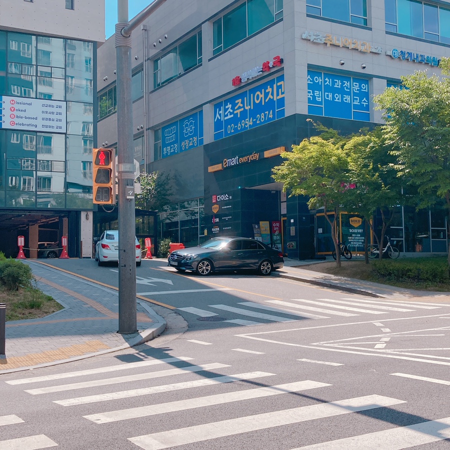 서초주니어치과 이미지