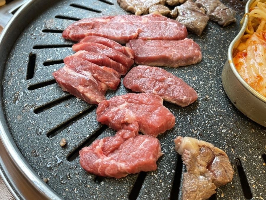 채영진의명품생고기무한리필고강점 이미지