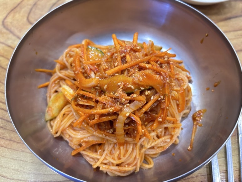 예당비빔국수 이미지