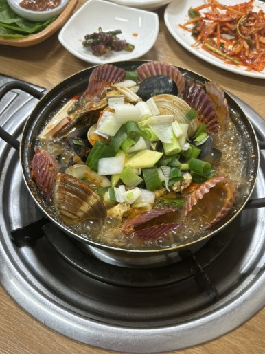 투덜이 생선구이 이미지