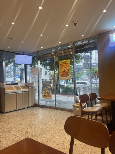 맘스터치송파역점 이미지