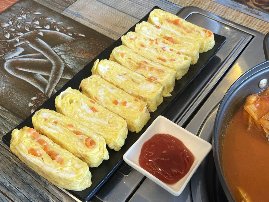 뚠뚠김치찌개 이미지