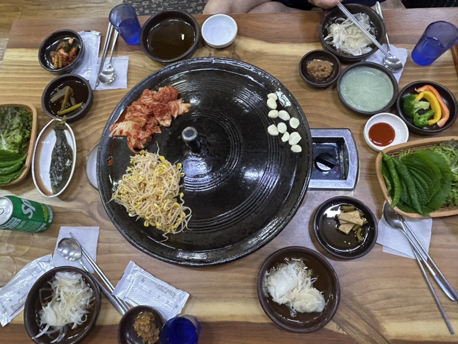 시골솥단지삼겹살 이미지