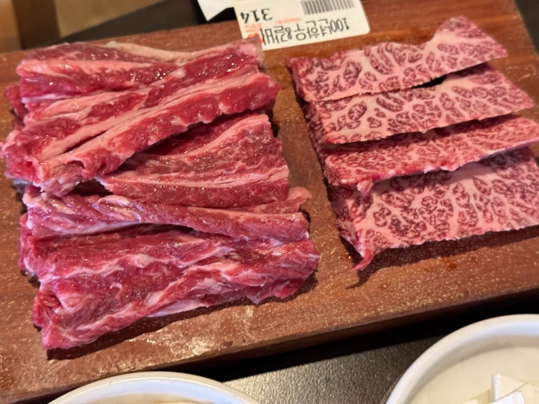 100년한우&100년갈비 이미지