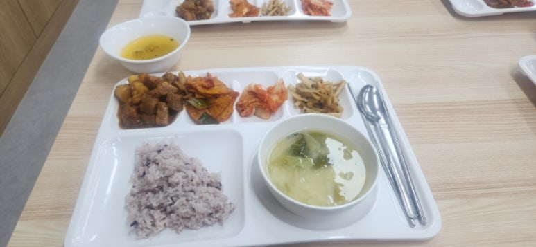 삼표구내식당 이미지