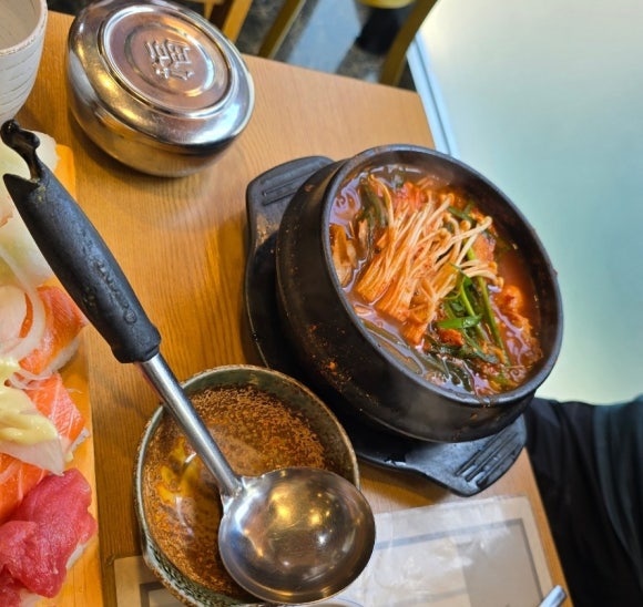 영원참치초밥 이미지