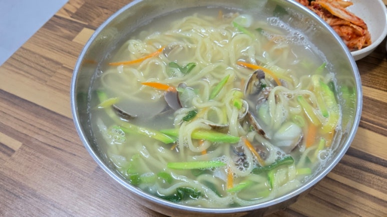 밀밭국수집 이미지