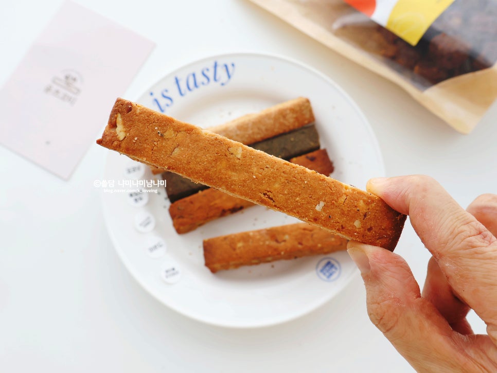 윤쓰코티 이미지