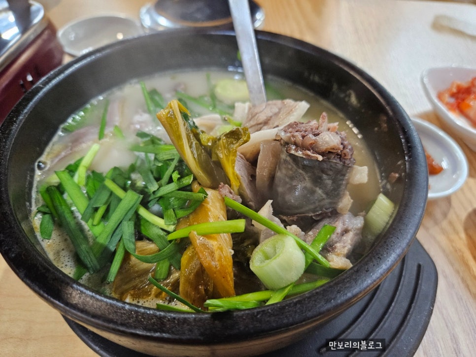 김둘레순대국 이미지
