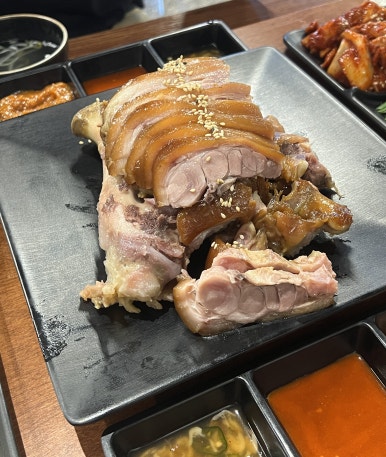 귀한족발 홍대서교점 이미지