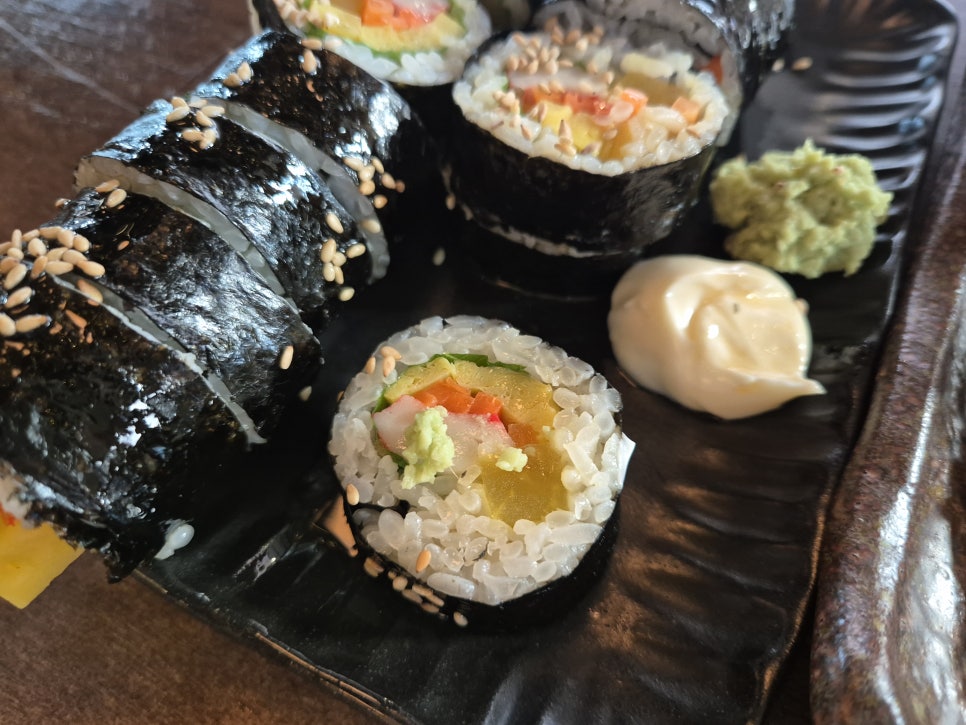 돌섬김밥 이미지