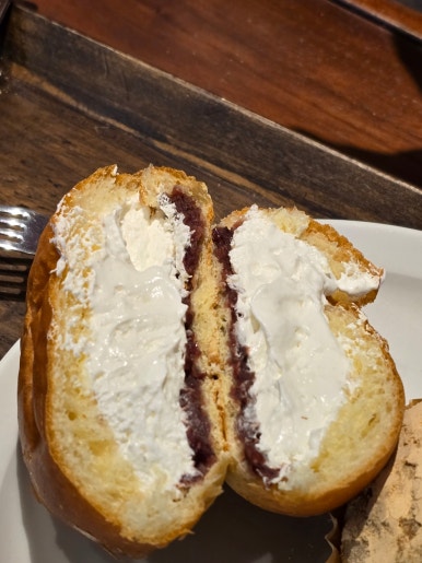 빵장수단팥빵종로 이미지