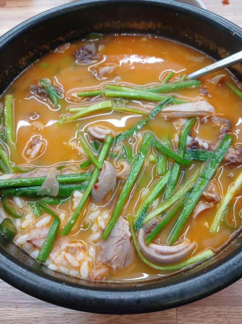 안동국밥곰탕 신대방점 이미지