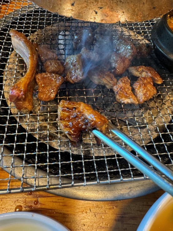 굴다리숯불돼지갈비 이미지