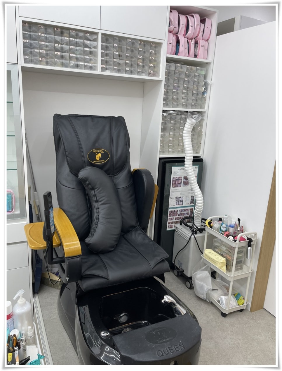 발라발라네일 이미지