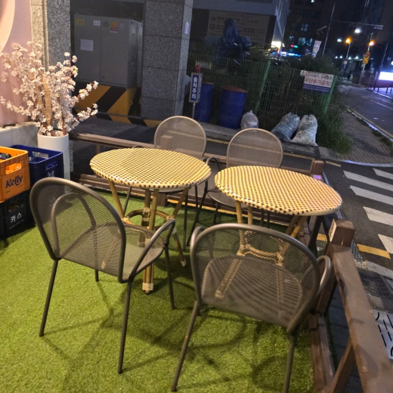 우다다이닝 이미지