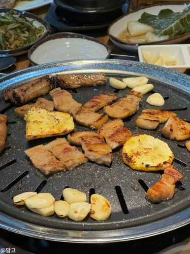 건널목연탄갈비 이미지