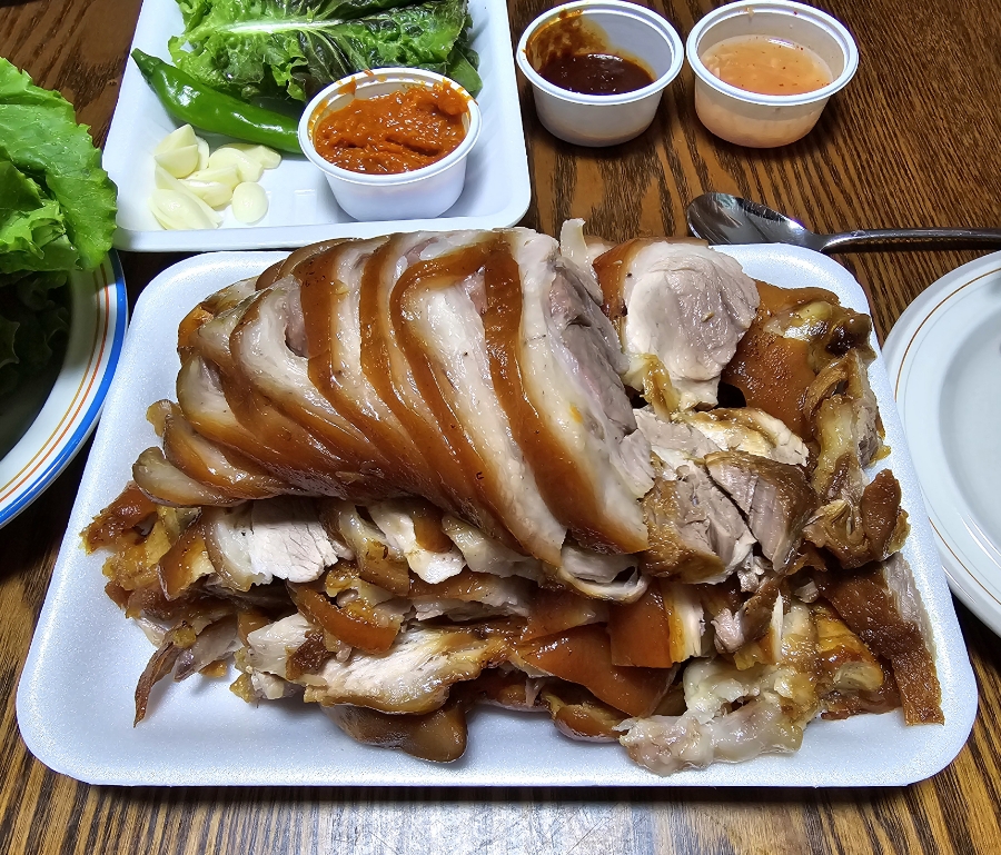 황금장충동한방족발 이미지