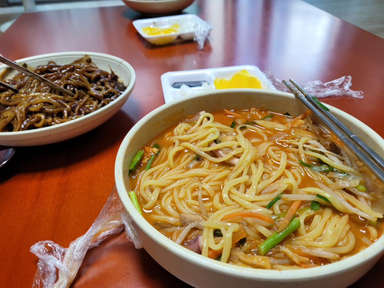 만리홍반점 이미지
