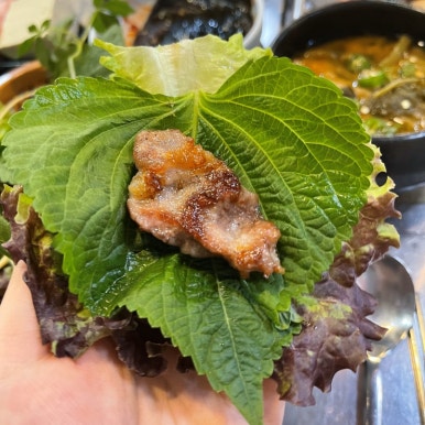 불타는뒷고기 이미지