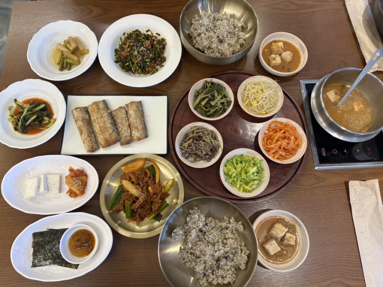 봄이보리밥 (단대오거리점) 이미지