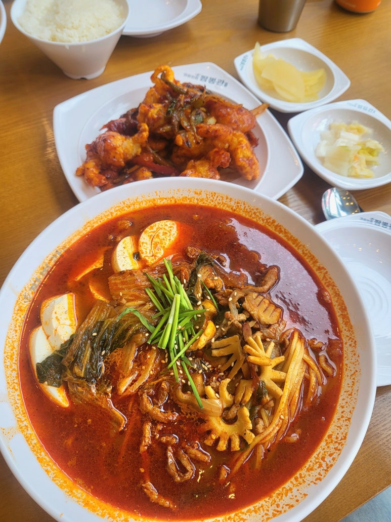 일품짬뽕 이미지