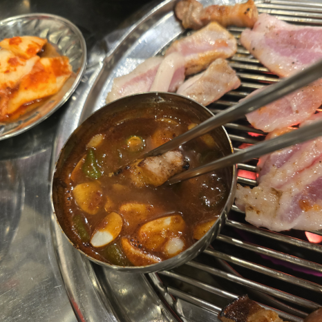 동화로연탄구이 이미지
