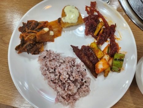 엄마네한식뷔페 이미지