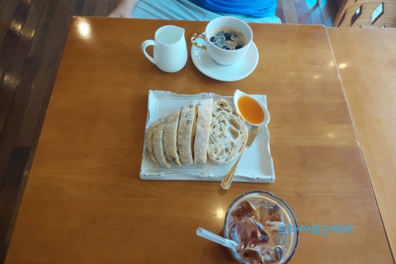비너브로트 이미지