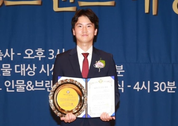 변호사유진범법률사무소 이미지