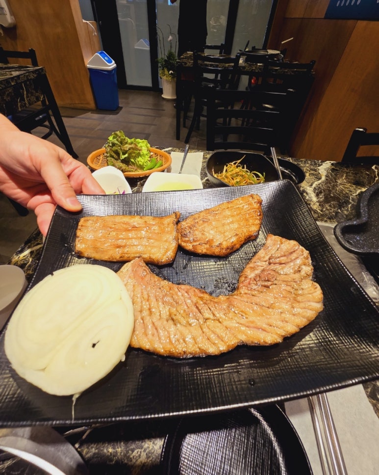 까치내볏짚삼겹살 이미지