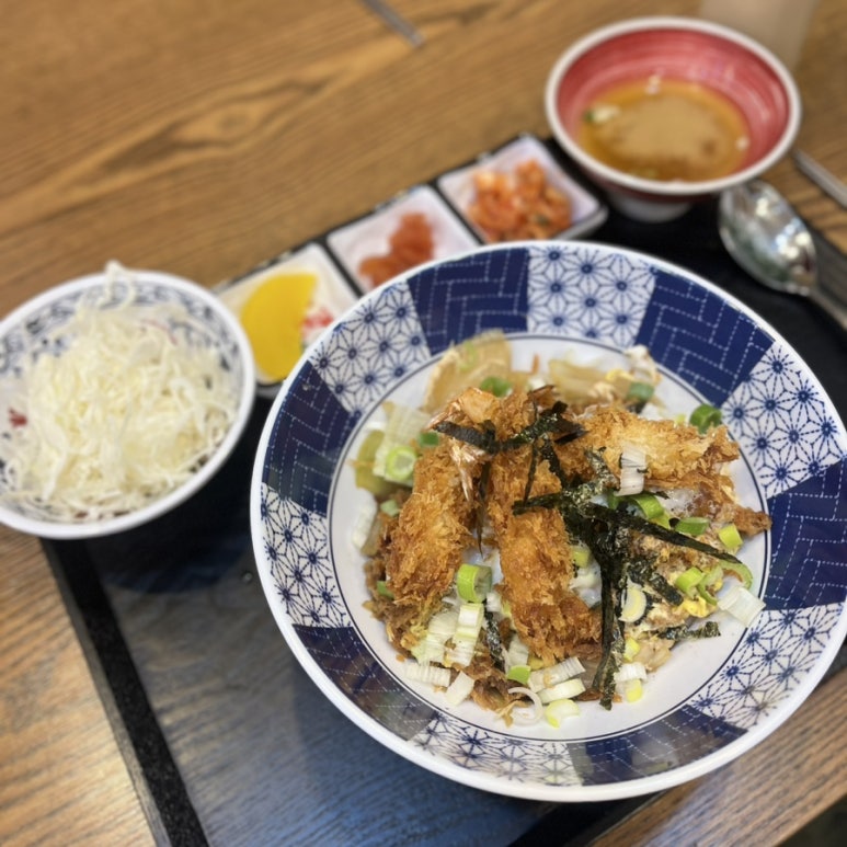 정든카츠 이미지