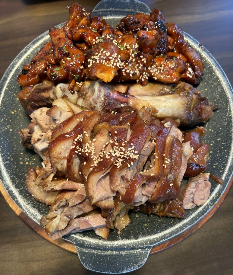 임창정 모서리족발 블랙 이미지