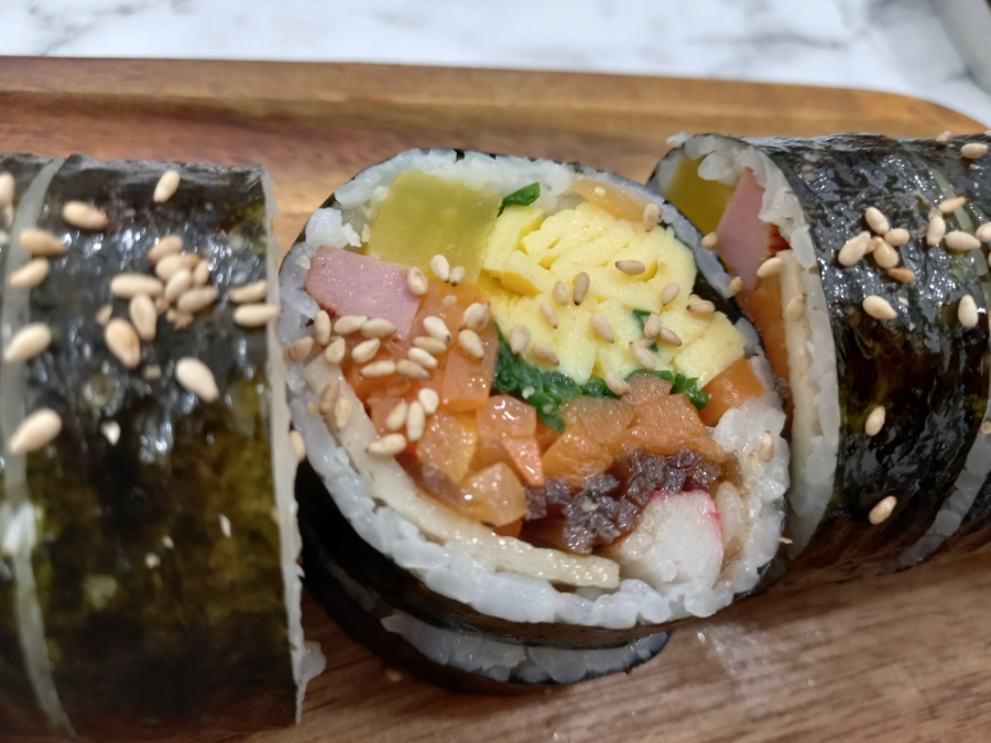 꼬숩 김밥 이미지