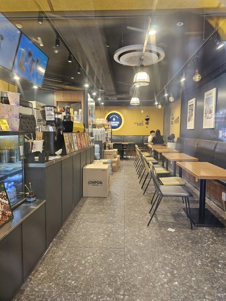 컴포즈커피 먹골중랑점 이미지